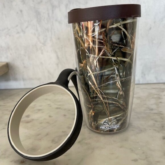tervis Other - TERVIS Realtree Fall Grass Leaf Print 16 oz Tumbler, Lid & Carry Handle